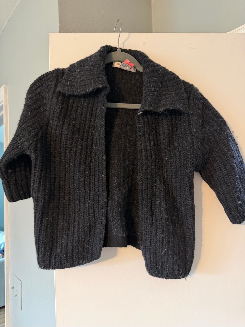 Vintage Trina Turk Black Open-Front Chunky Knit sweater short sleeve